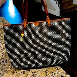 Black/White Fossil Tote- Large